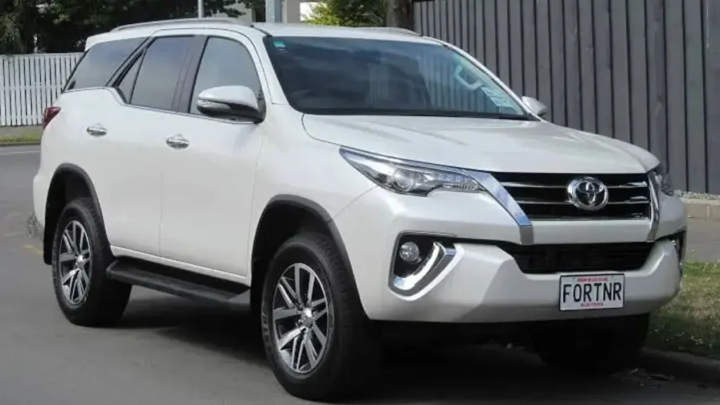 Toyota fortuner 2025